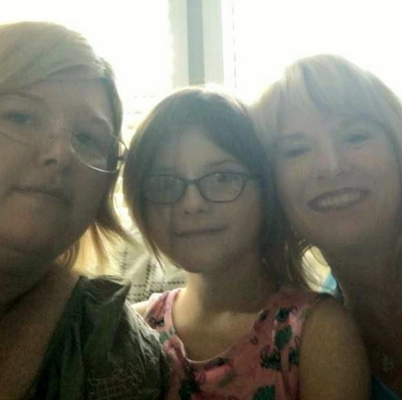 Meet your Posher, Michele - Picture 3 of 11